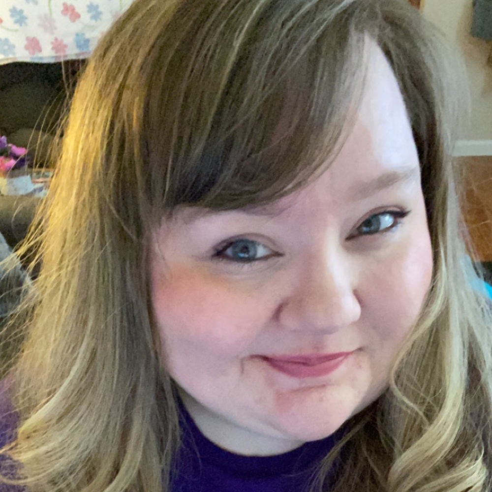 Meet your Posher, Kayla